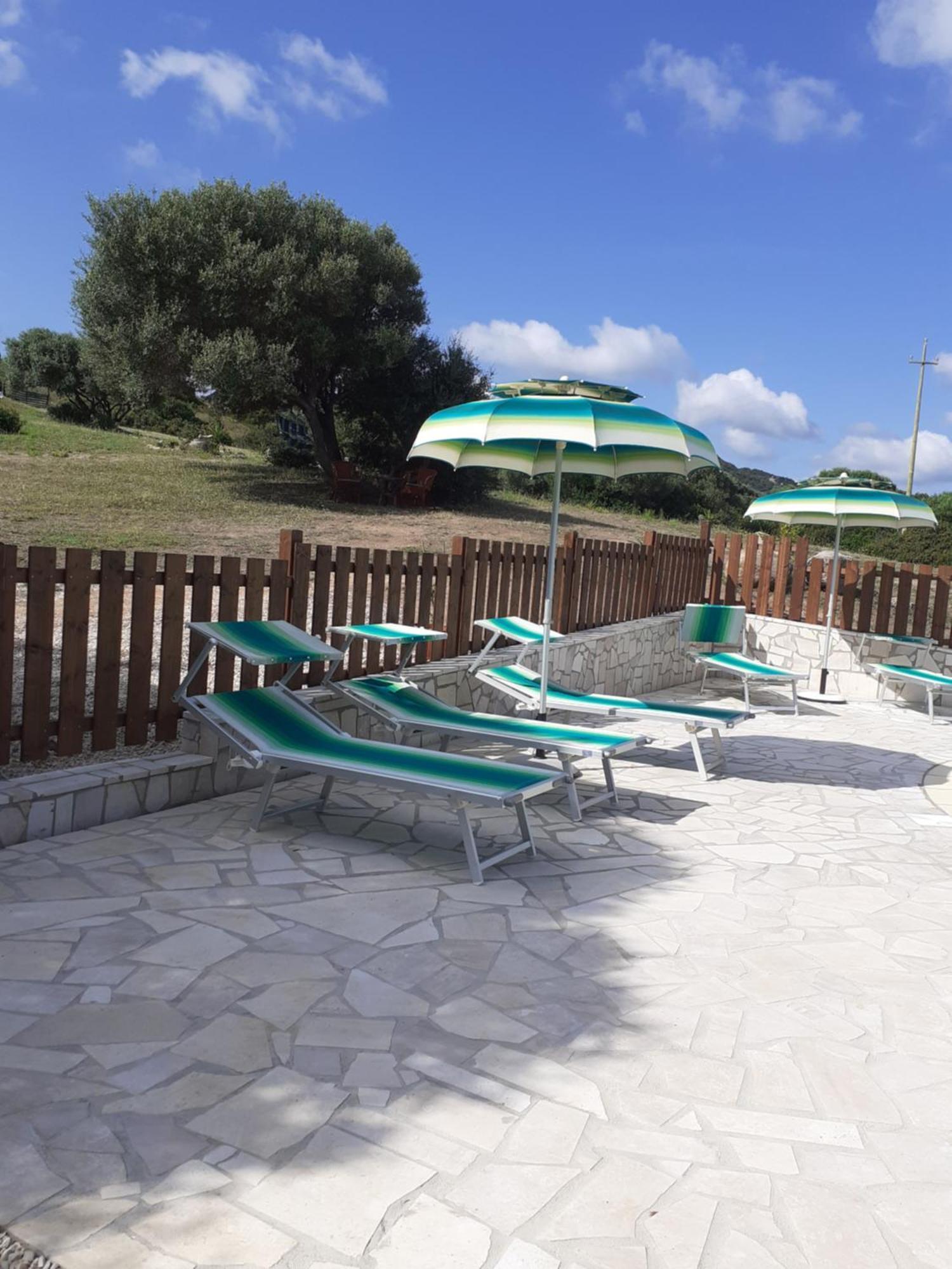 Agriturismo Gli Olivastri Appartamento Corbezzolo Con Piscina E Vista Mare,Climatizzatore,Wifi Aglientu Exterior photo